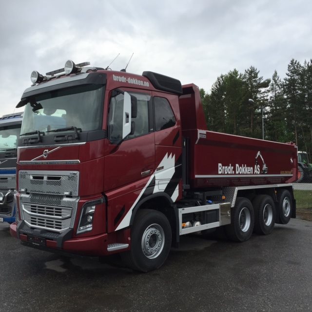 Volvo FH16 650 8x4